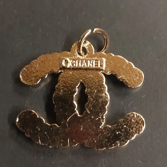 CC Multicolor Crystal Charm Pendant - Picture 3 of 3